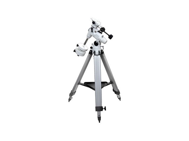 Montatura equatoriale Skywatcher EQ3 con treppiede Montatura equatoriale Skywatcher EQ3 con treppiede