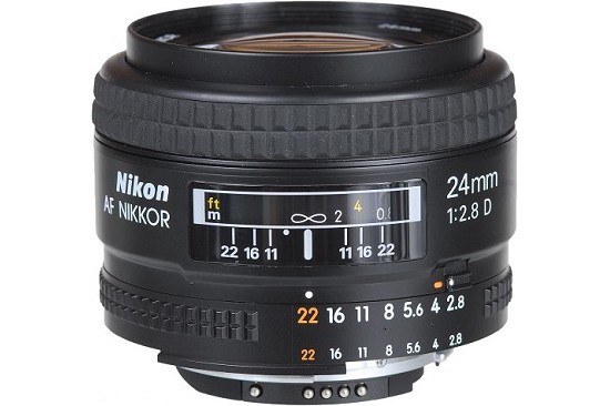 Nikon Nikon 24mm. AF-D F.2.8