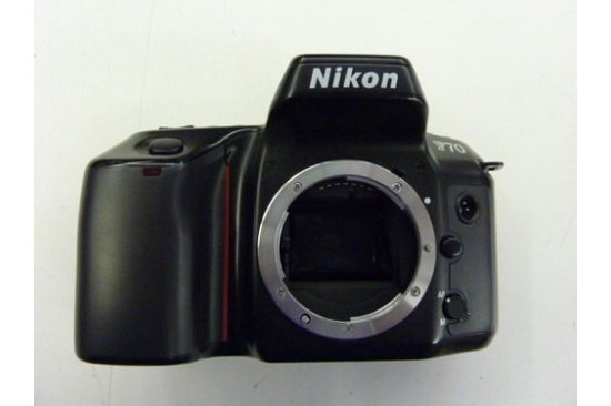 Nikon Nikon F70 data