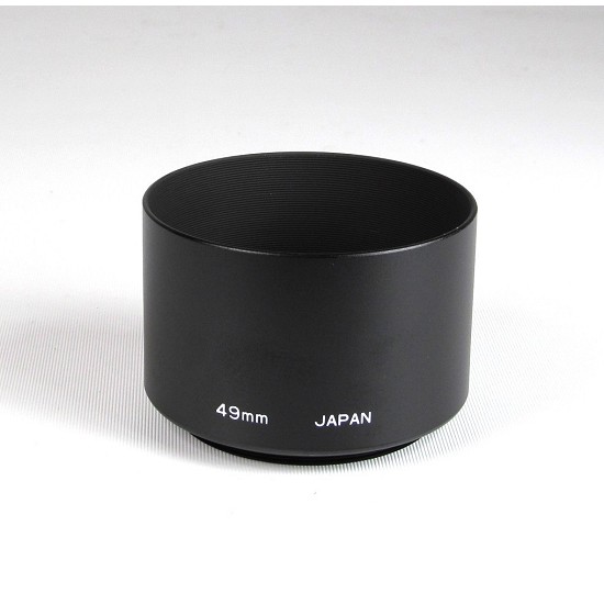 lens hood | uso paraluce petalo | come scegliere paraluce obiettivo | lens hood hb-45 a vercelli
